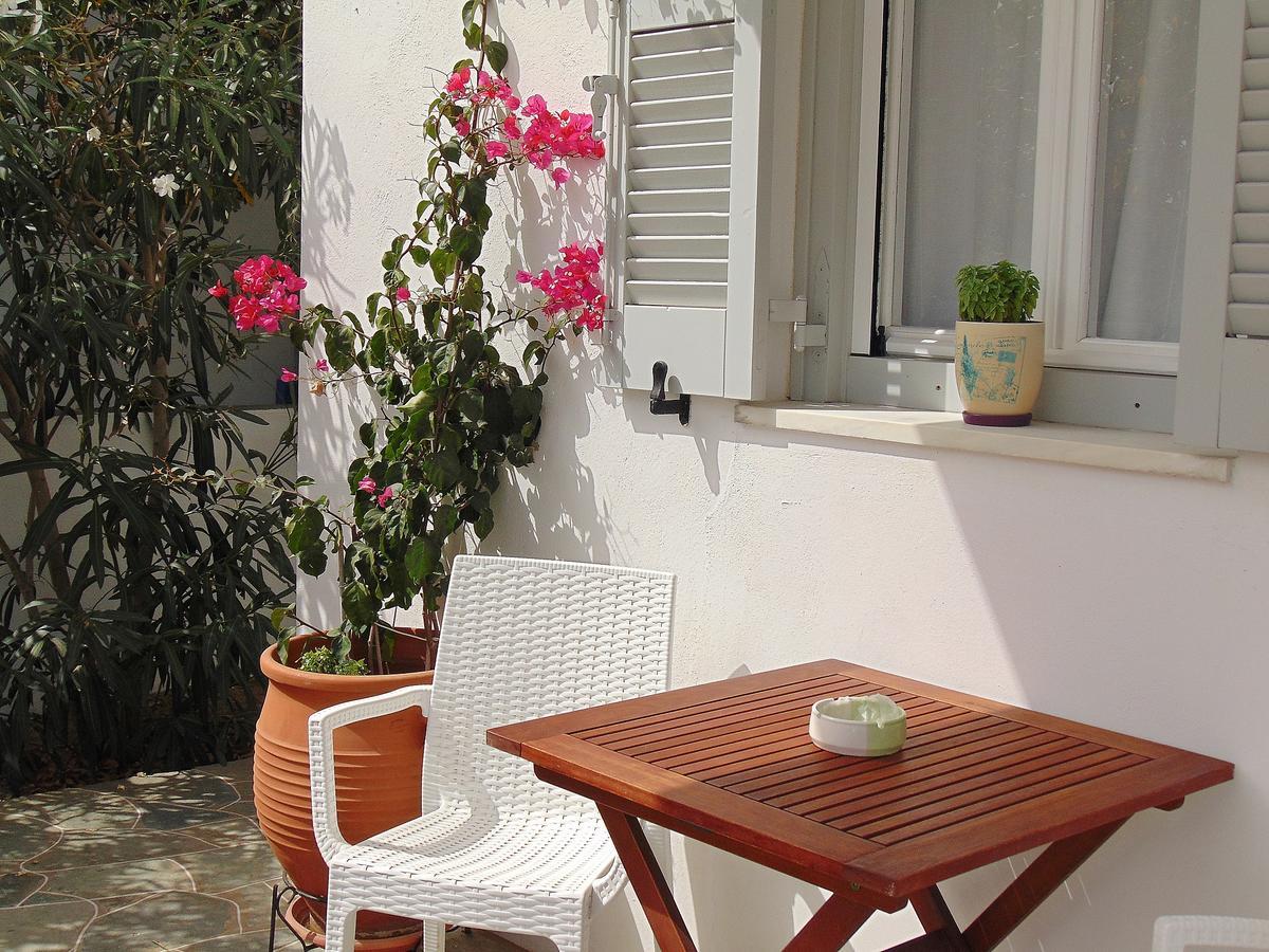 George'S Place Sifnos - Apartments Apollonia Exteriér fotografie